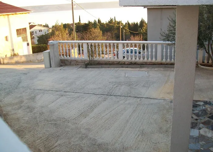 דירה With A Parking Space Starigrad, Paklenica - 14507 סטאריגרד-פקלניצה